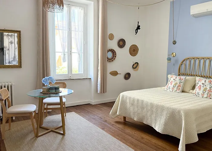 D'hotes - Le Magnolia 4* Carcassonne