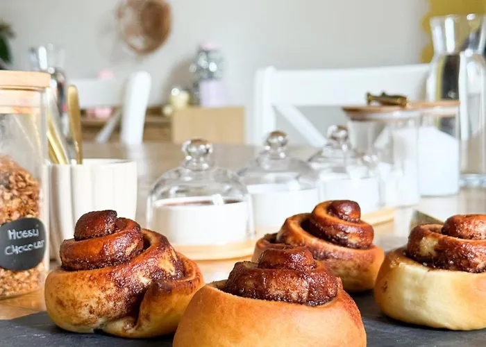 D'hotes - Le Magnolia ベッド・アンド・ブレックファスト カルカソンヌ