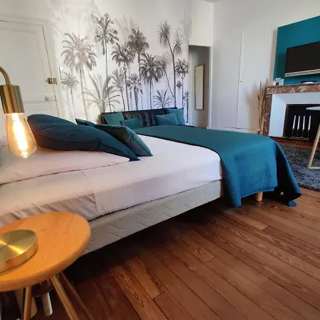 D'hotes - Le Magnolia Bed & Breakfast 3*