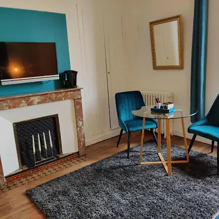 D'hotes - Le Magnolia Bed & Breakfast 3*